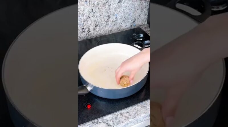 Have you had Greek Meatballs before?! | With smileyandhealthy IG