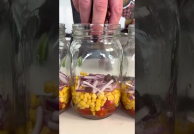 Mason Jar Salad with Corn and Black Beans