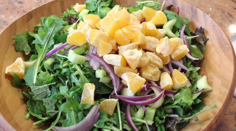 Pomegranate Citrus Salad (BEST SALAD EVER!)
